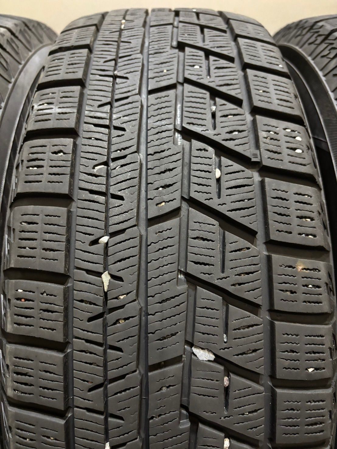  195 65 R 15 ice GUARD iG 60 21年製 スタッドレス 4本 ヨコハマ アイスガード ノア ヴォクシー プリウス 2 K 718 15インチ スタッドレス