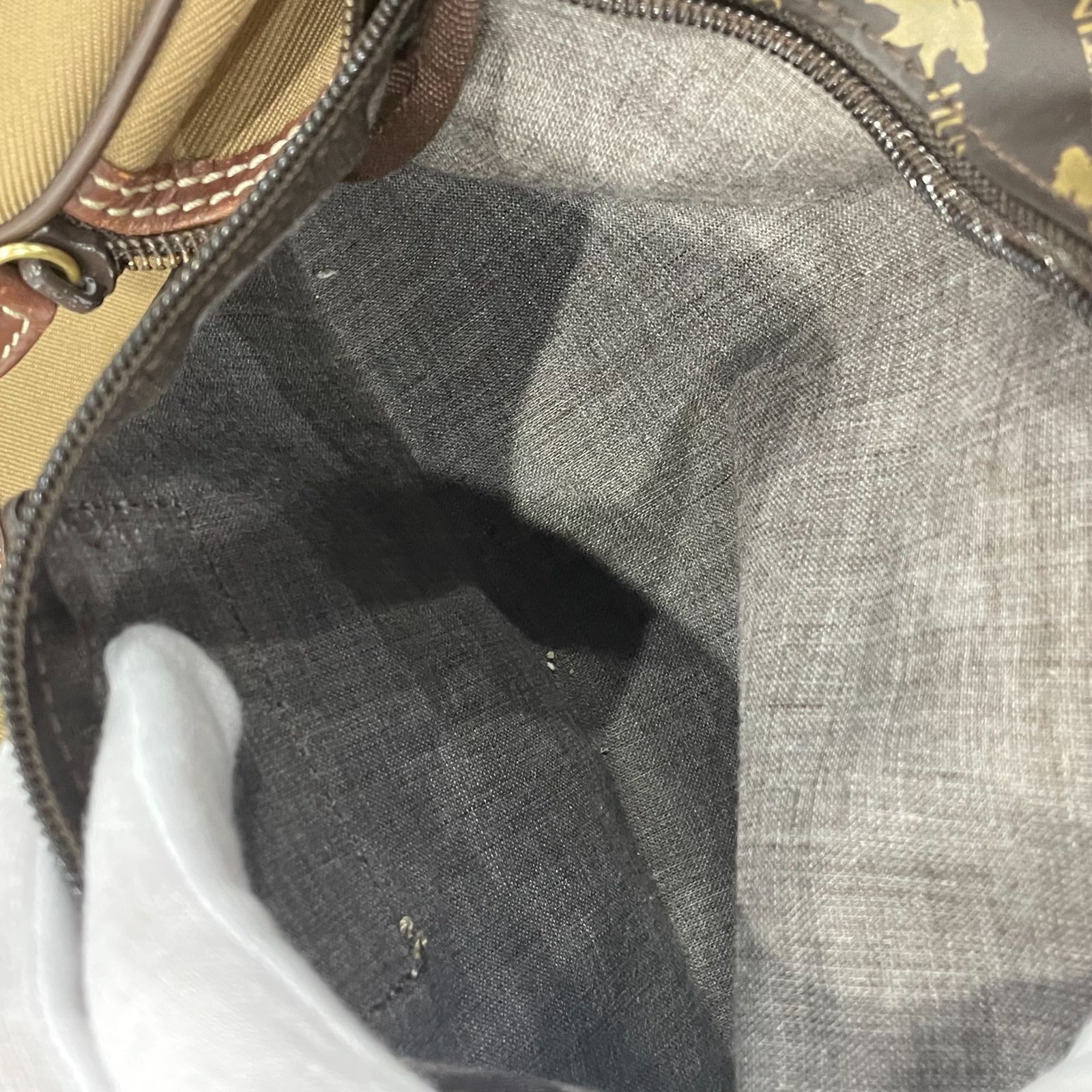 ボストンバッグ