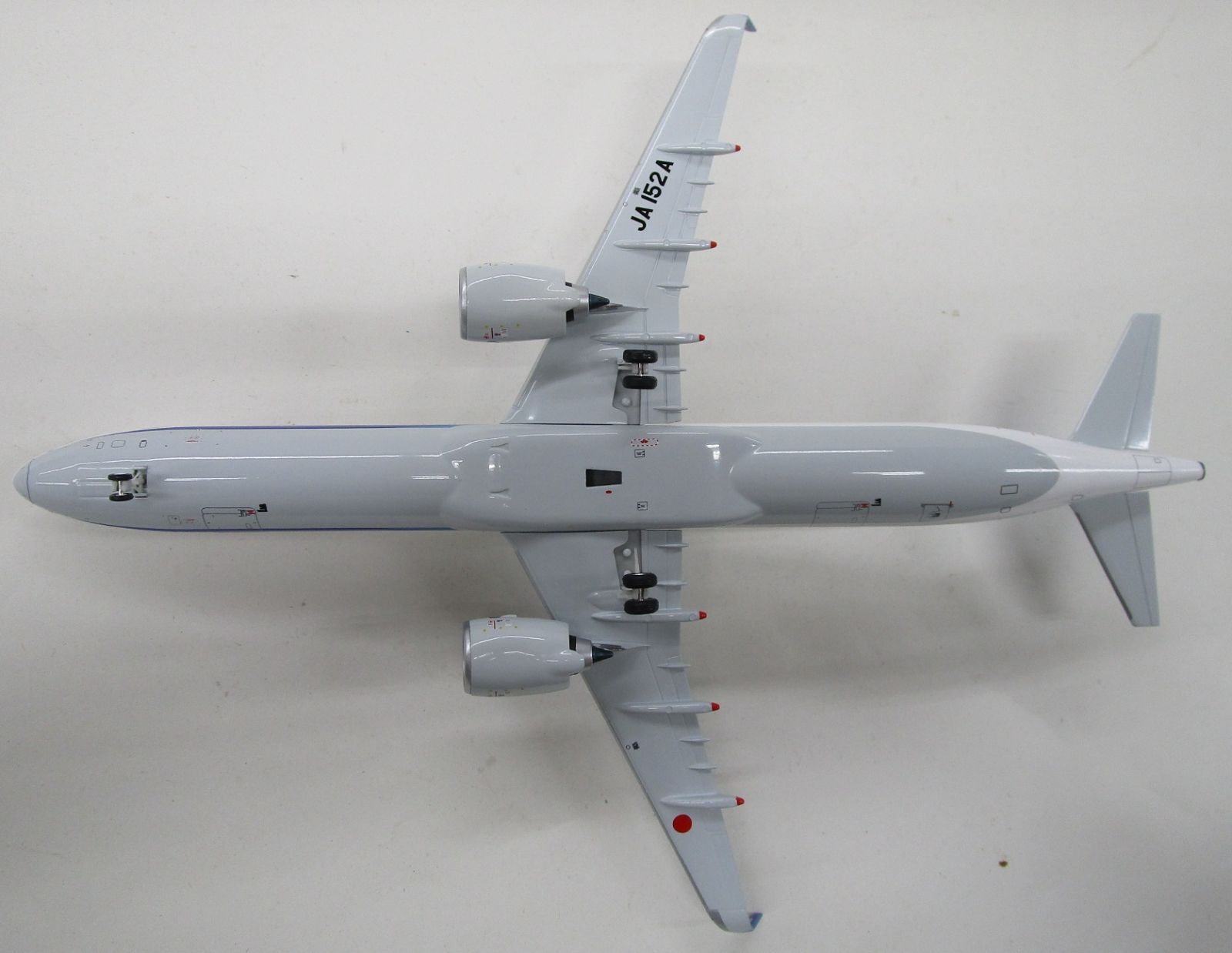 全日空商事 1/200 A321neo ANA JA152A [NH20190]【ジャンク】zvt092207m