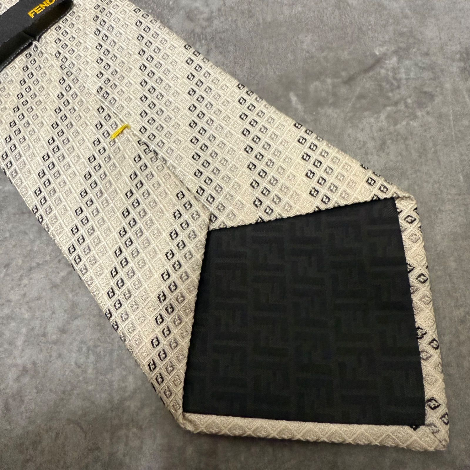 ✨極美品✨】FENDI フェンディ ネクタイ ズッカ FF柄 ストライプ 結婚