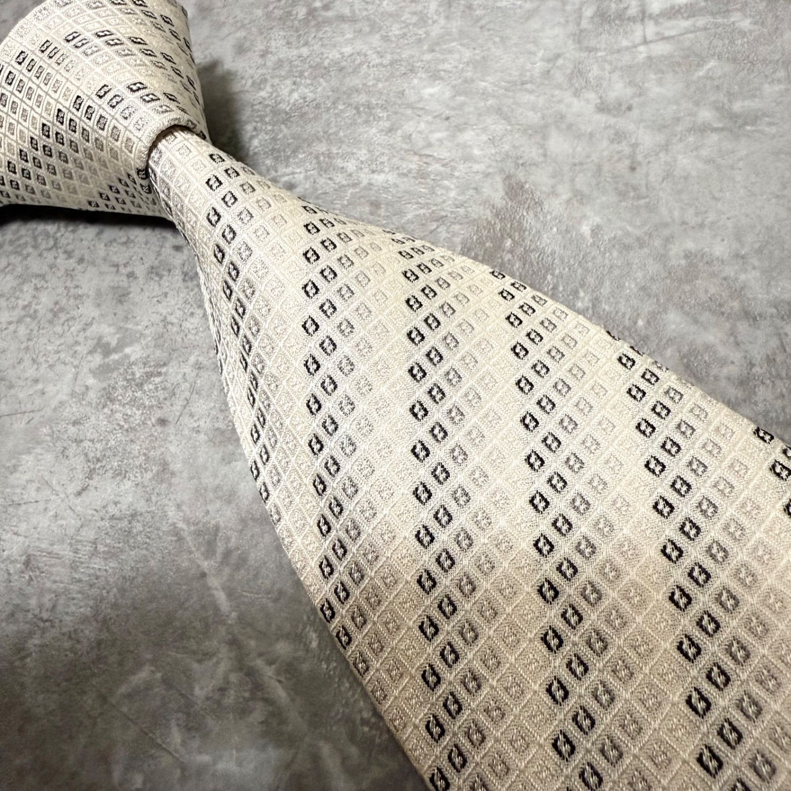 ✨極美品✨】FENDI フェンディ ネクタイ ズッカ FF柄 ストライプ 結婚