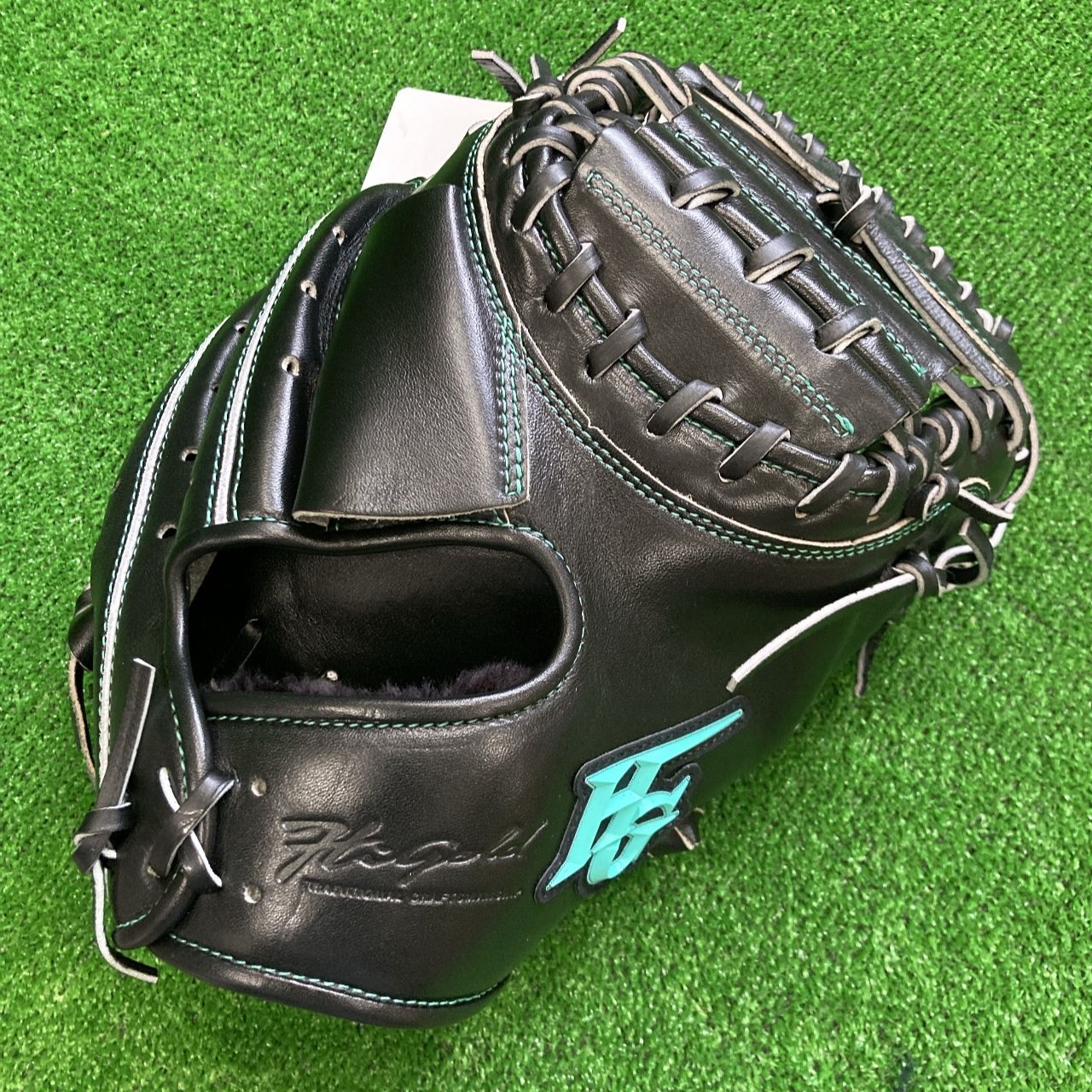 ハイゴールド 一般軟式用キャッチャーミット ブラック 艶有 OKG810M 己