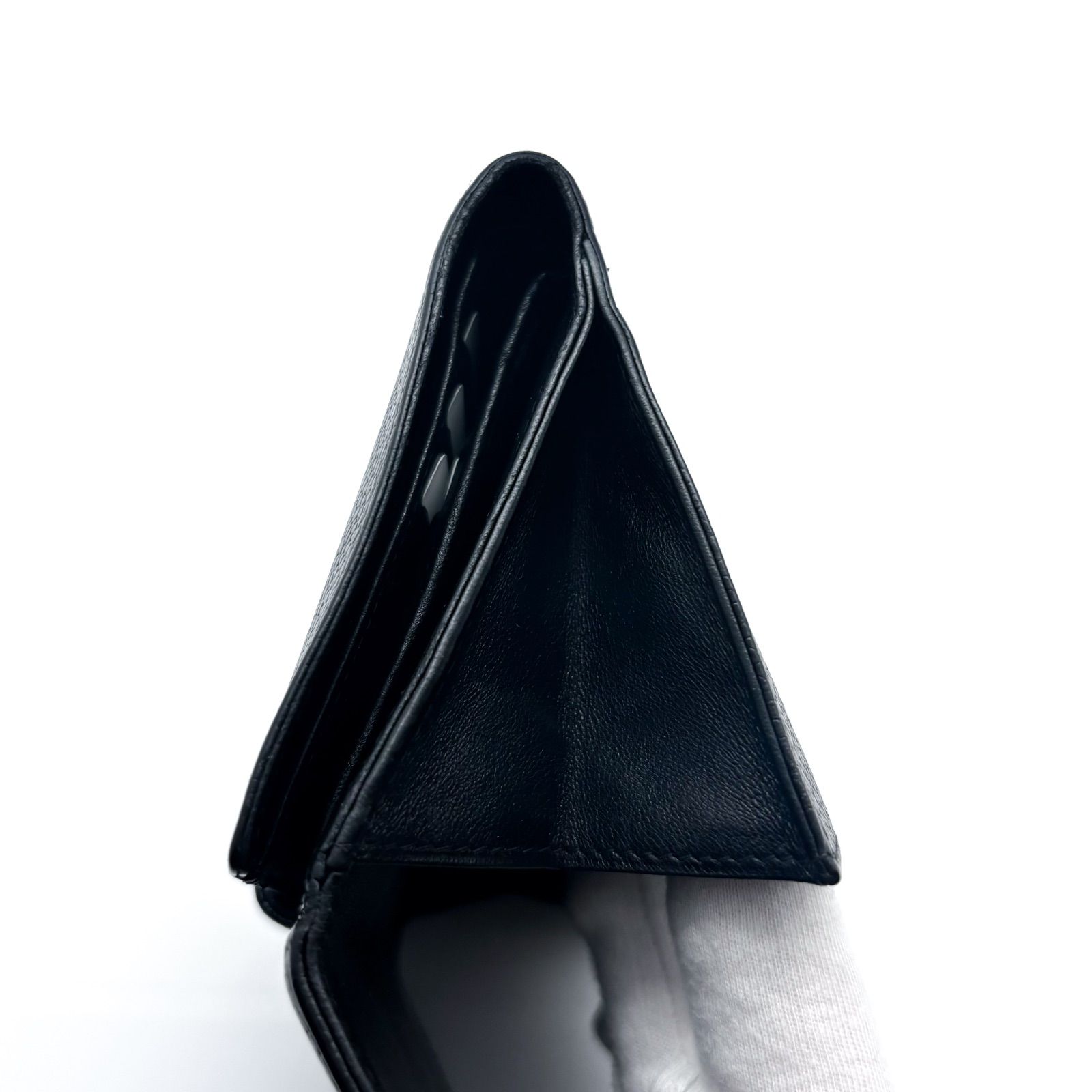 美品✨】シャネル 財布 ココステッチ キャビア Wホック 二つ折 - メルカリ