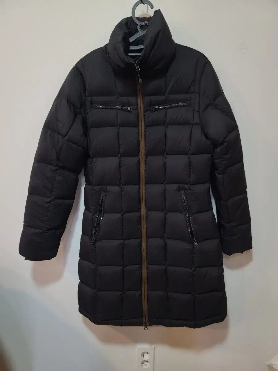 The North Face レディース ダウンジャケット ロング丈 ブラック 105