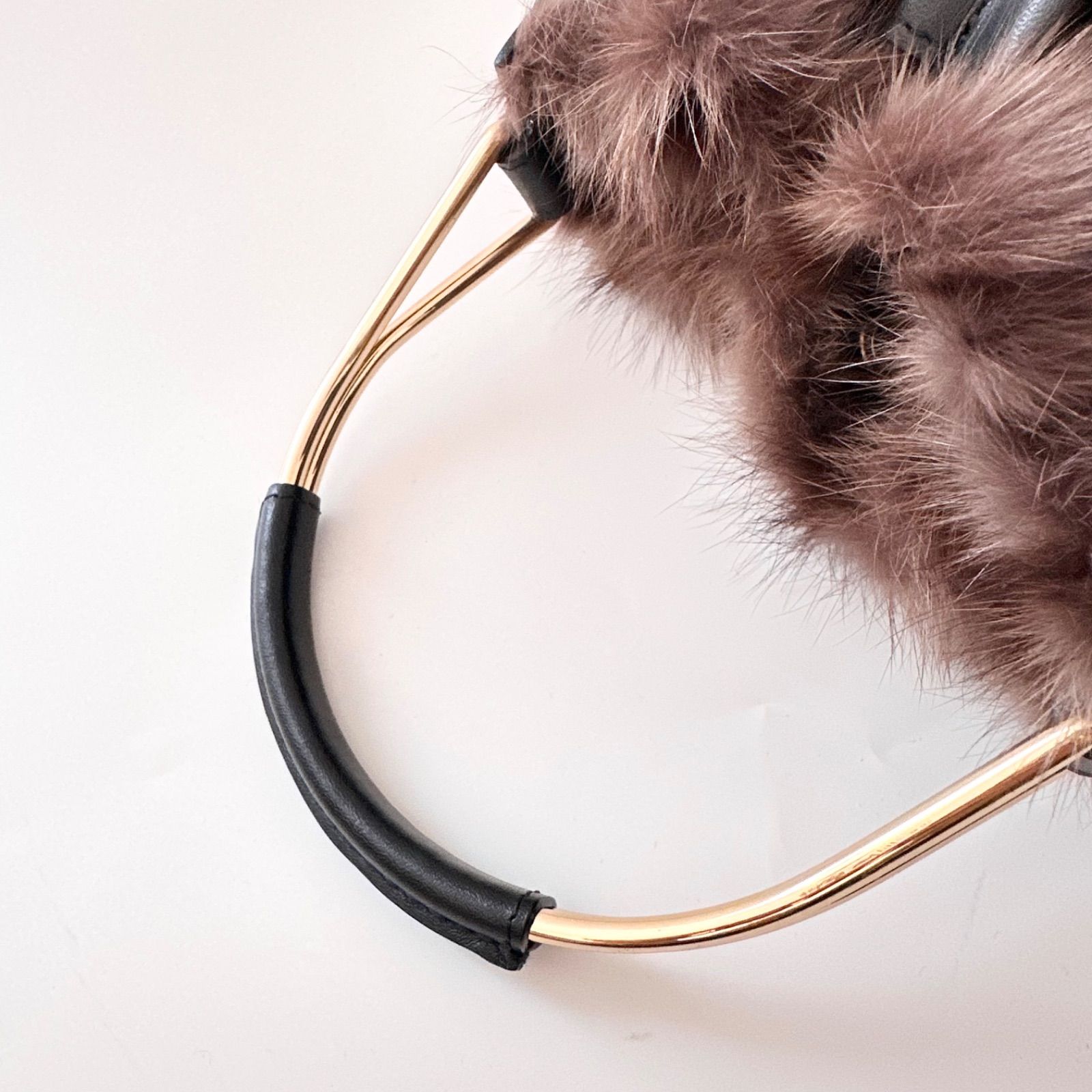 ヴィオラドーロ