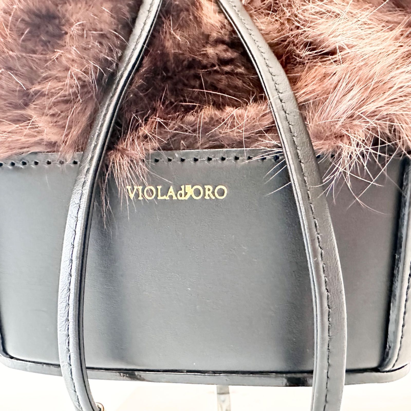 ヴィオラドーロ