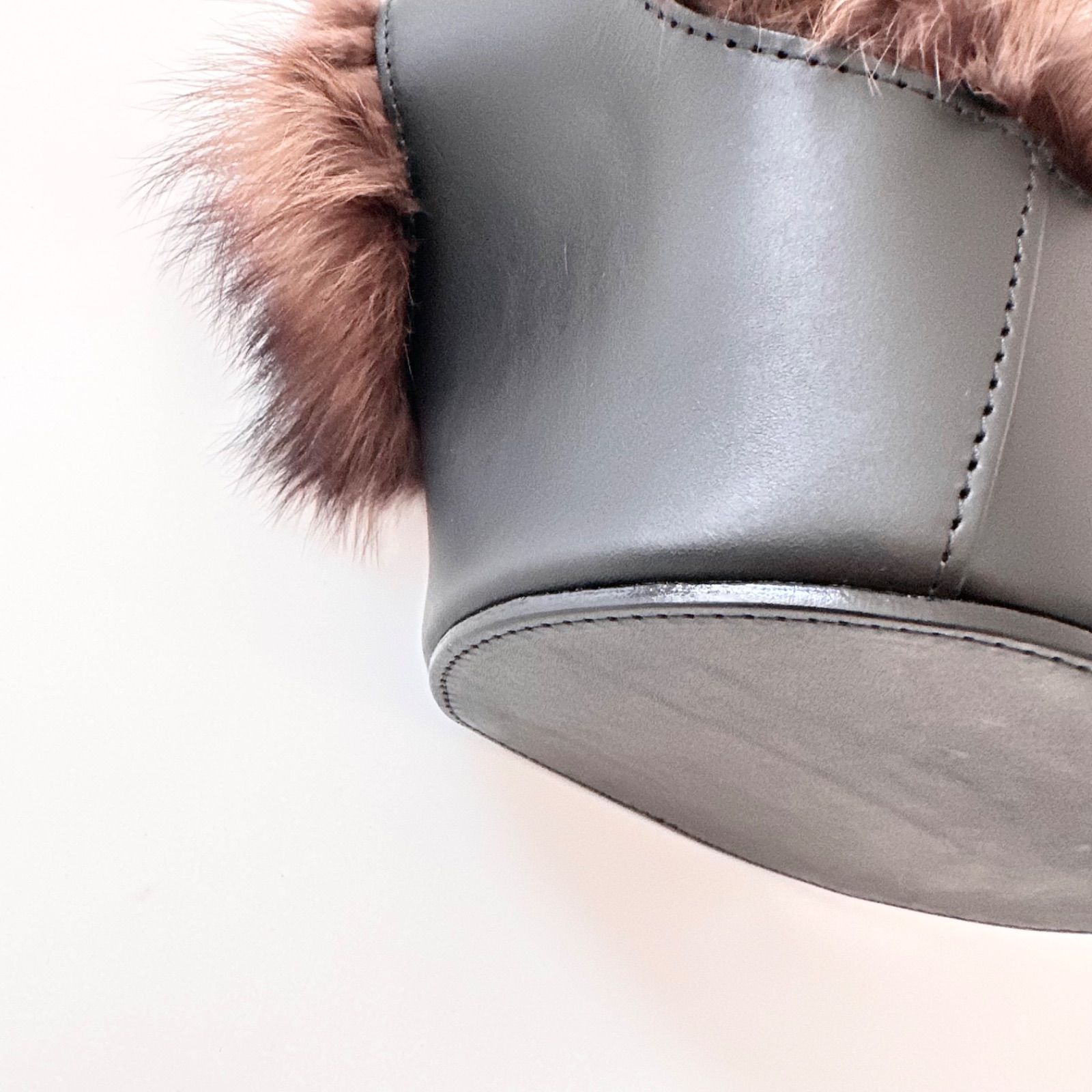 メタルハンドル バッグ