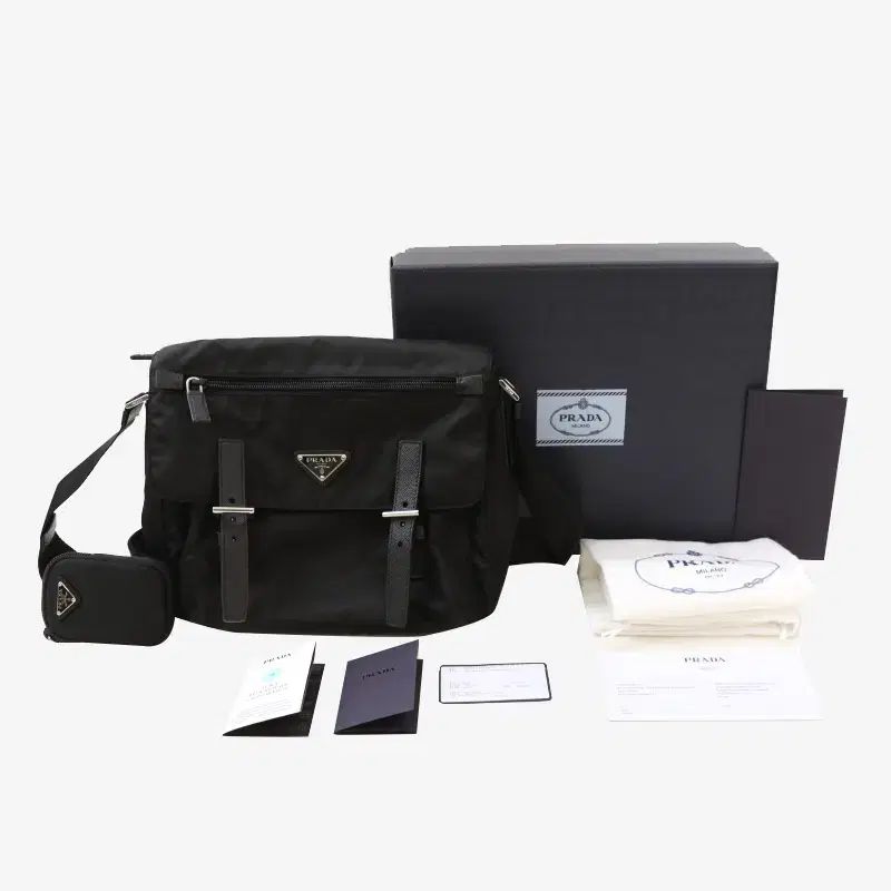 メッセンジャーバッグ