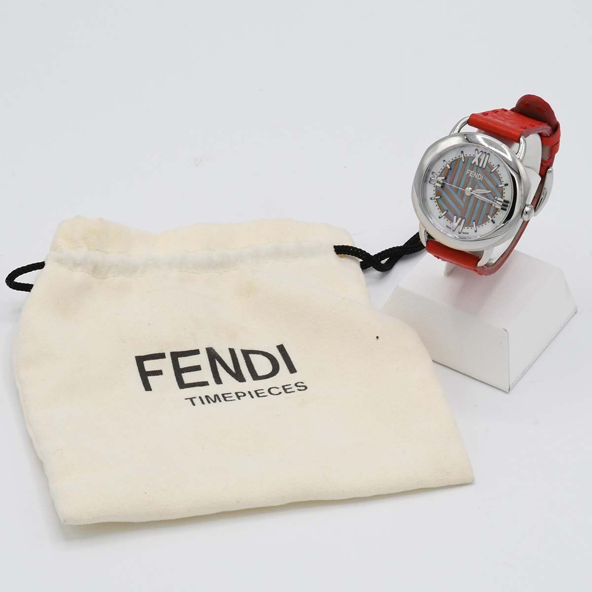 腕時計 稼働 FENDI フェンディ セレリア 80200-M クォーツ シェル文字