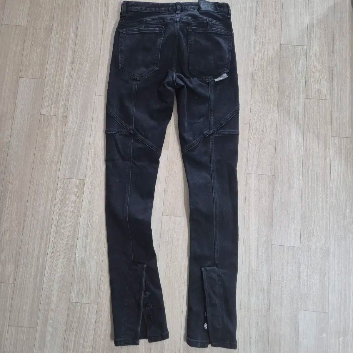 WOOYOUNGMI ウーヨンミ ブラック デニム スティッチ ボタン パンツ