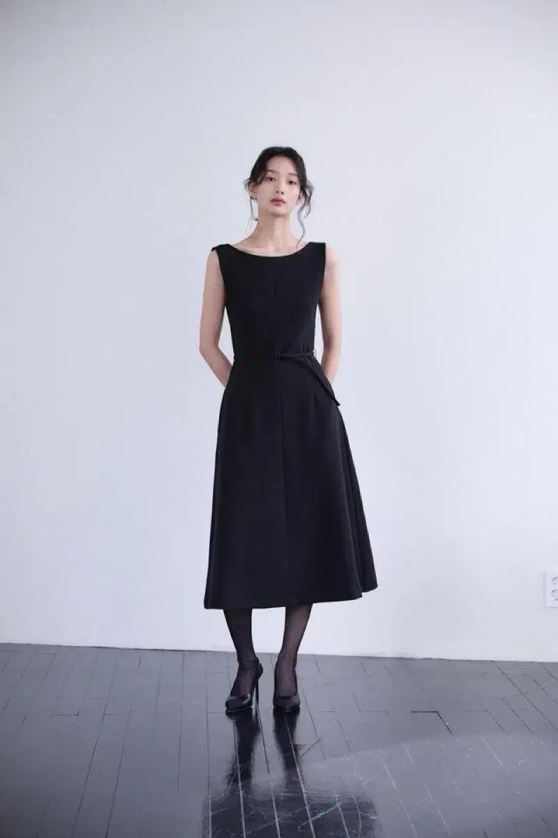 ユンスルショップ ベルト付き オードリー ワンピース belted audrey ops