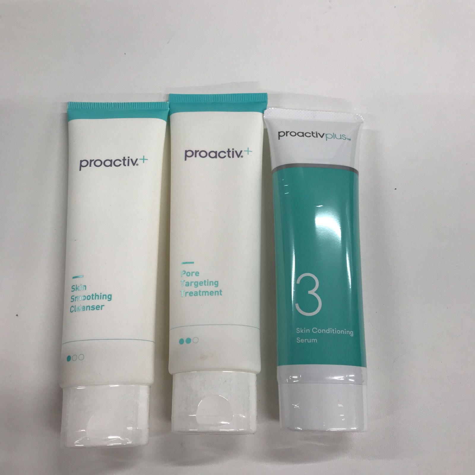 f*Y様 【値下げ歓迎】プロアクティブプラス　スキンスムージングクレンザー90g プロアクティブ＋ NEW ニキビケア 薬用洗顔料 プロアクティブ+ スキン