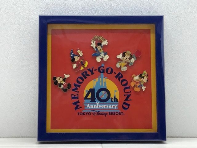 ディズニー40周年 フレーム付きピンバッジセット 東京ディズニーリゾート40周年”ドリームゴーラウンド”予約販売限定