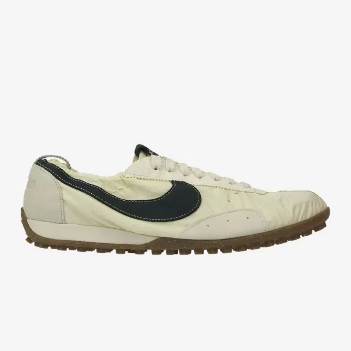 46 300 305 NIKE ジャックムス ムーンシューズ