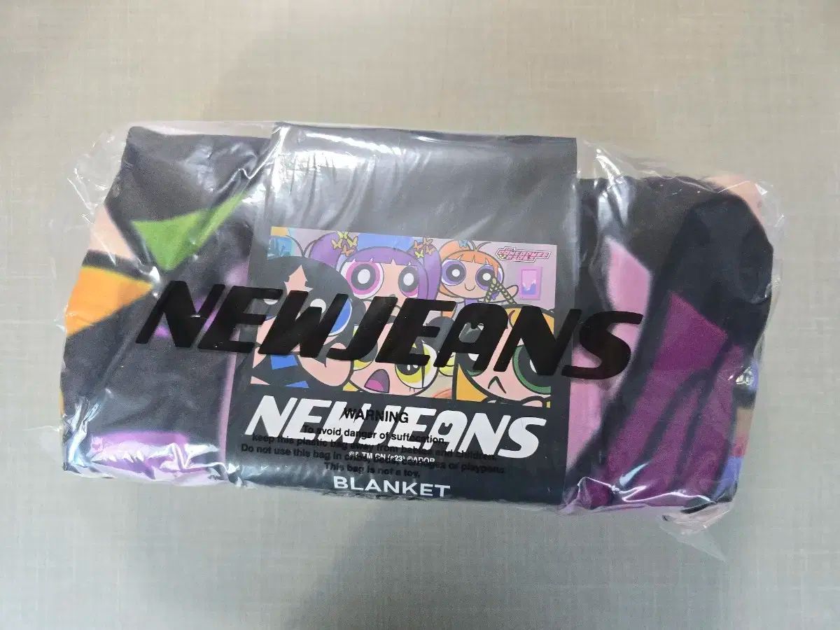 NewJeans ニュージーンズ ニュジ パワーパフガールズ ブランケット