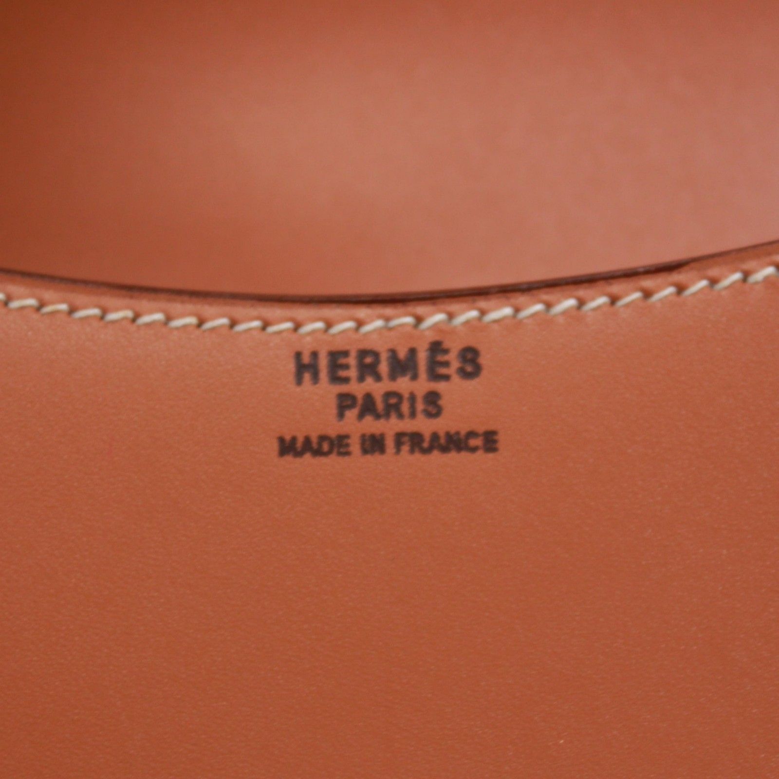 アイテム入荷！ HERMES エルメス ショルダーバッグ ヴォーシャモニー ベージュ P刻印刻印 レディース