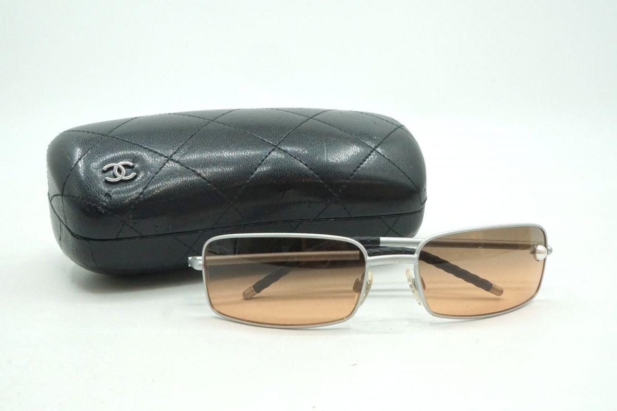 シャネル 58 17 120 サングラス アイウェア 4075-H パール装飾 メタルフレーム スクエア 銀 シルバー CHANEL 4423k