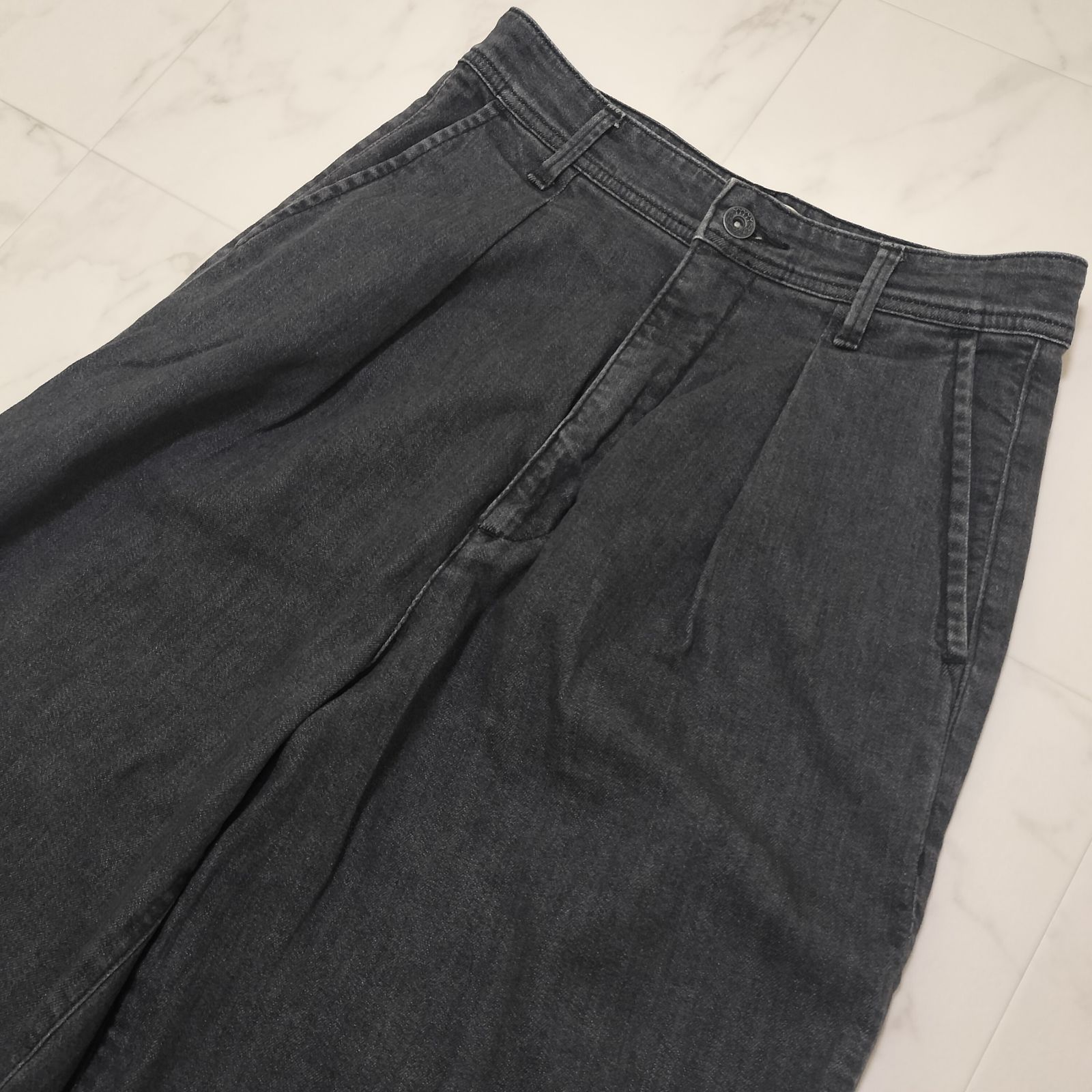 YANUK ヤヌーク タックデニムパンツ ウォーングレー M