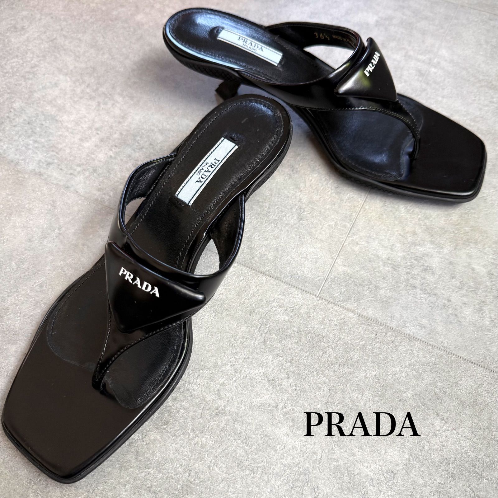 PRADA プラダ　三角ロゴプレート　トングサンダル　ミュール　ローヒール　新品 美品 PRADA プラダ 三角ロゴ レザー ミュール ブラック 黒 36 1/2