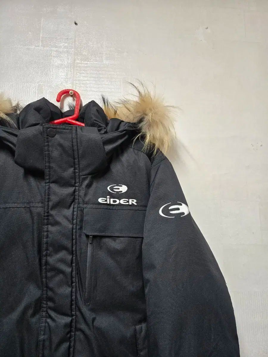 アイダー ブラック 700フィルパワー ダウン アウター 95