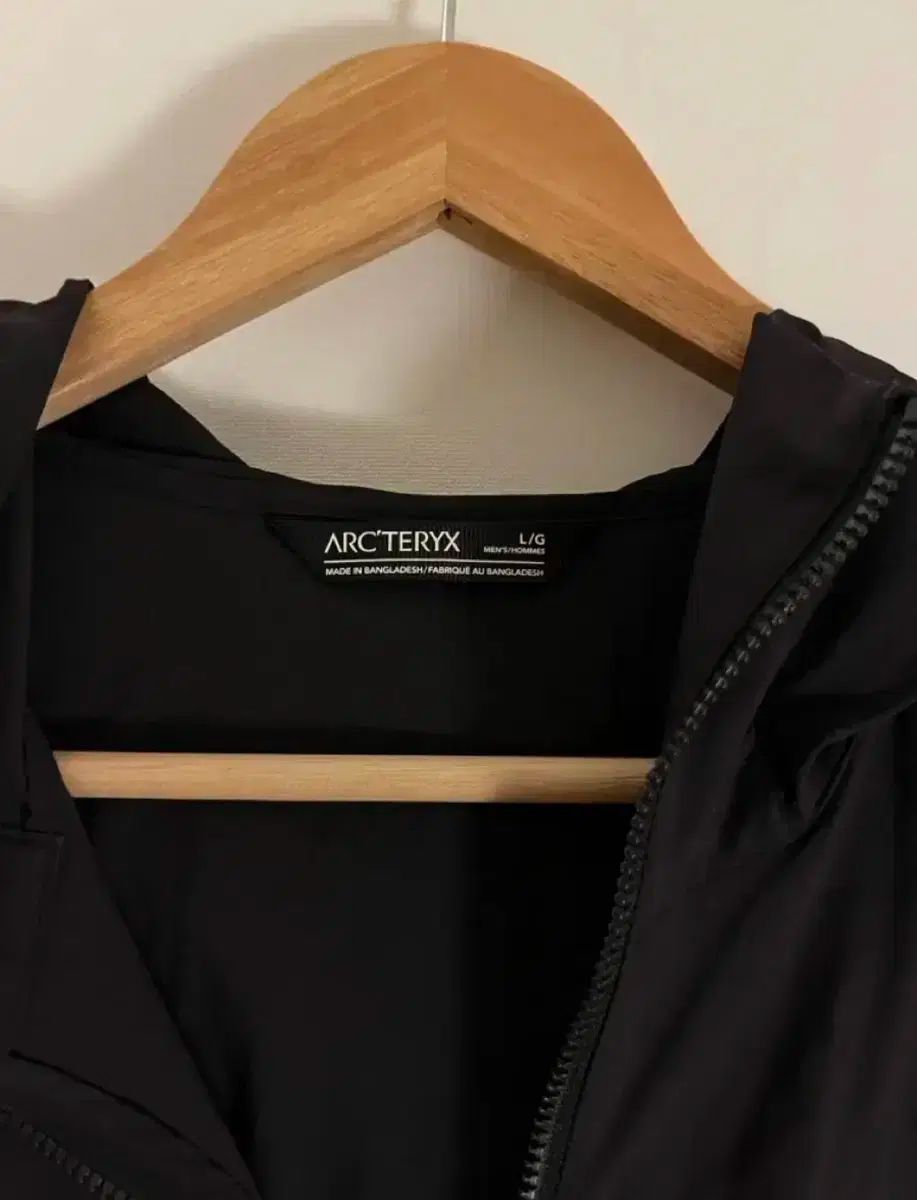 スコーミッシュ フーディ