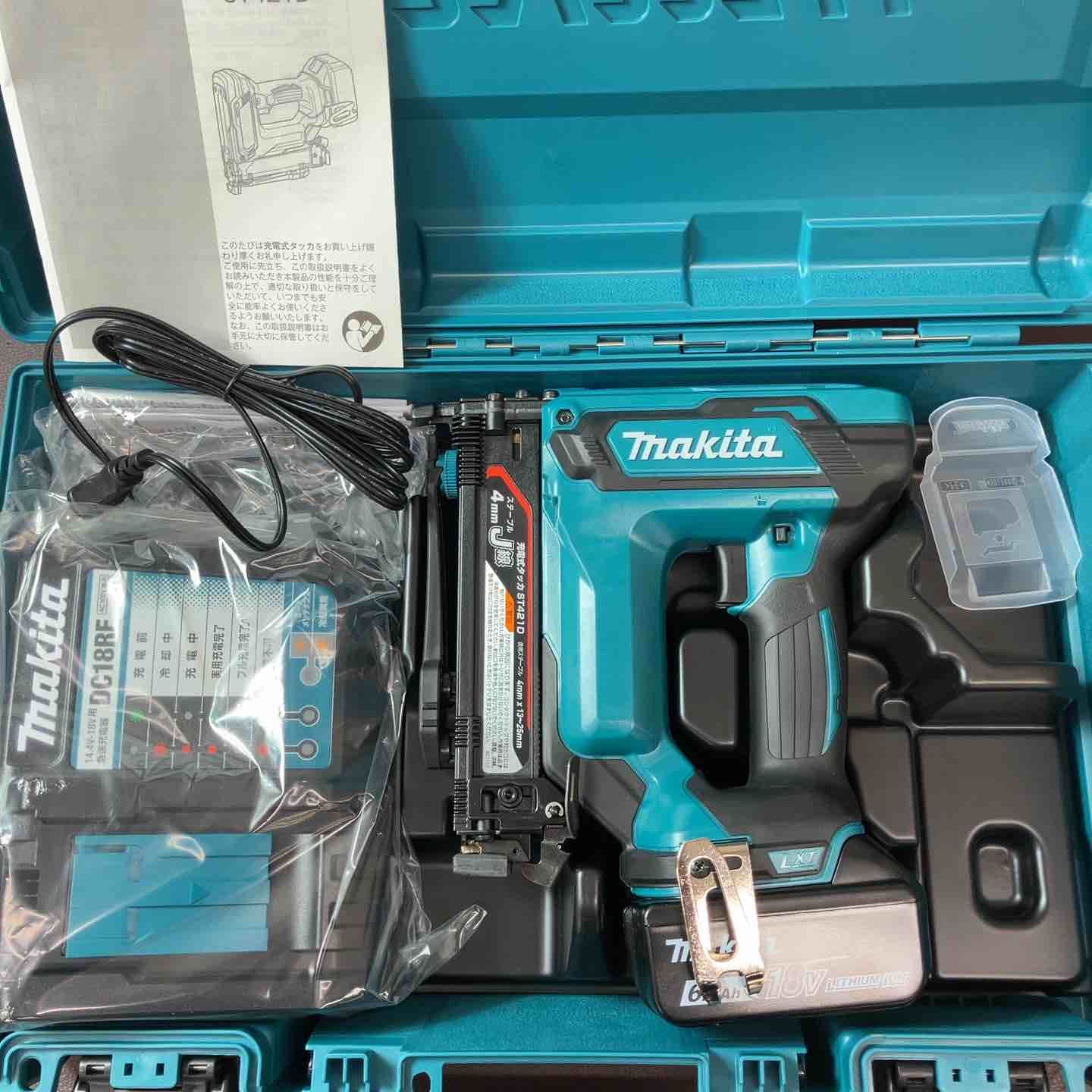 店頭 マキタ makita 18V コードレスタッカ ST421DRG フルセット品 東大和店
