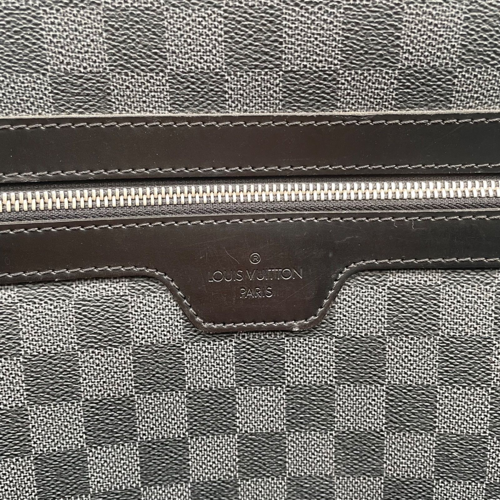 VUITTON キャリーケース