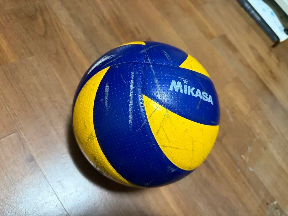 ミカサ MVA 300 バレーボール ハイキュー