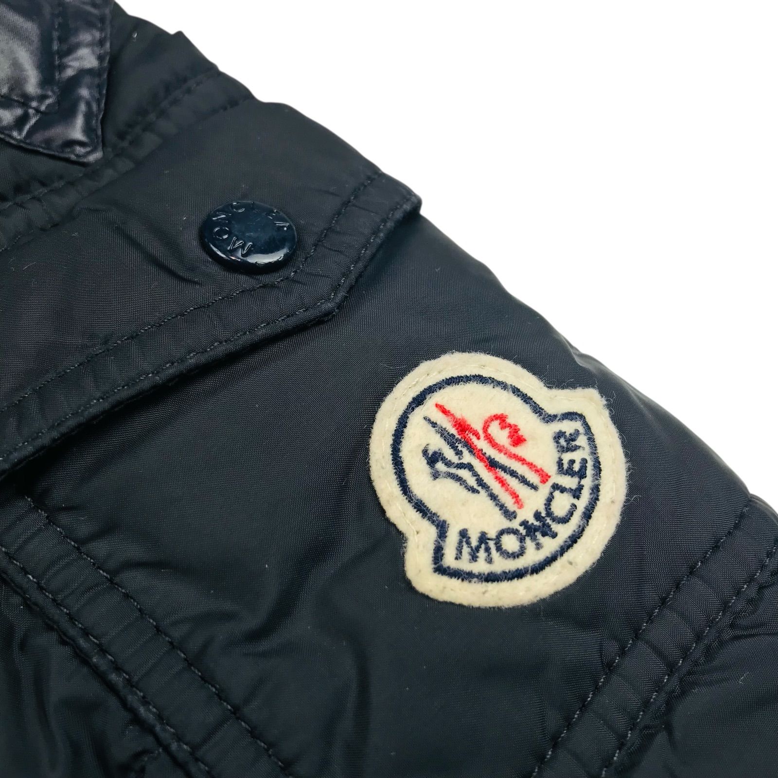 MONCLER モンクレール ボーイズ ブランドアイコンワッペン シャイニーナイロンフード付き フルジップ ダウンジャケット 8 Y 130㎝相当 チルドレン キッズダウンジャケット カジュアル 冬物 子供服