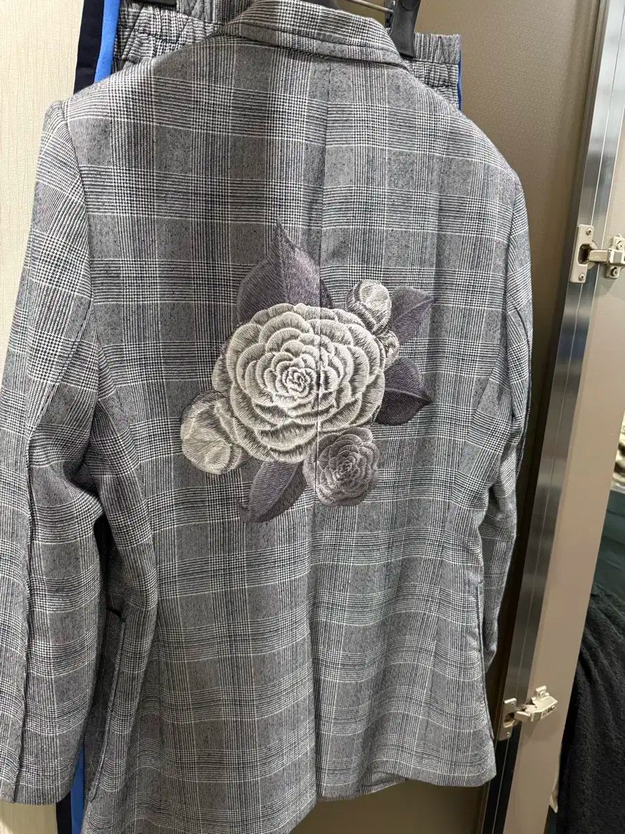 ラッキーシュエトゥ セットアップ