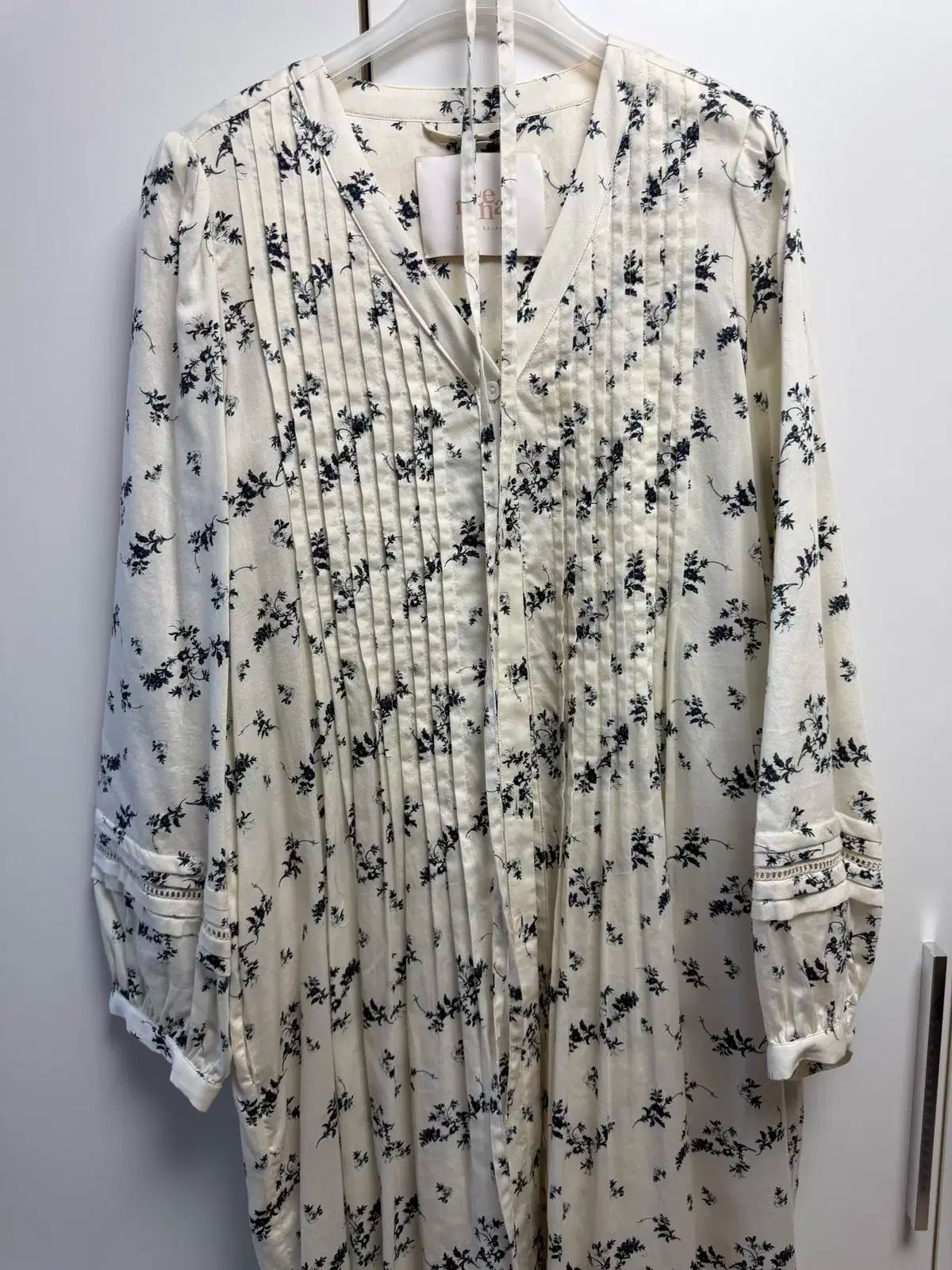  LENINA フラワーシャーリング ONE PIECE 長袖 七分袖 その他