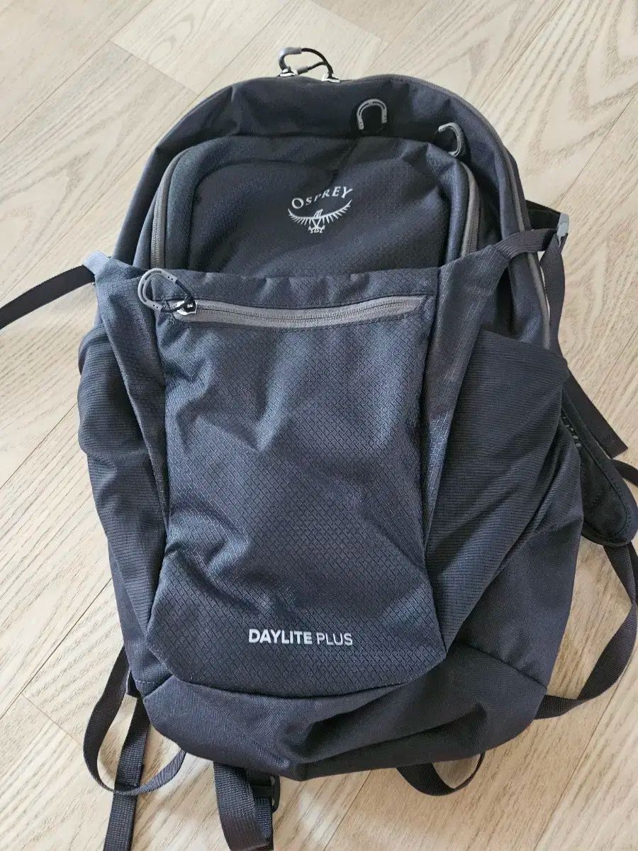 オスプレイ デイライト プラス ブラック