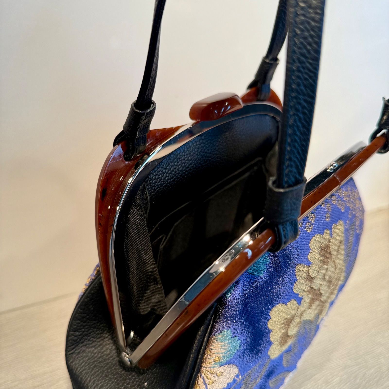 本皮取手バック