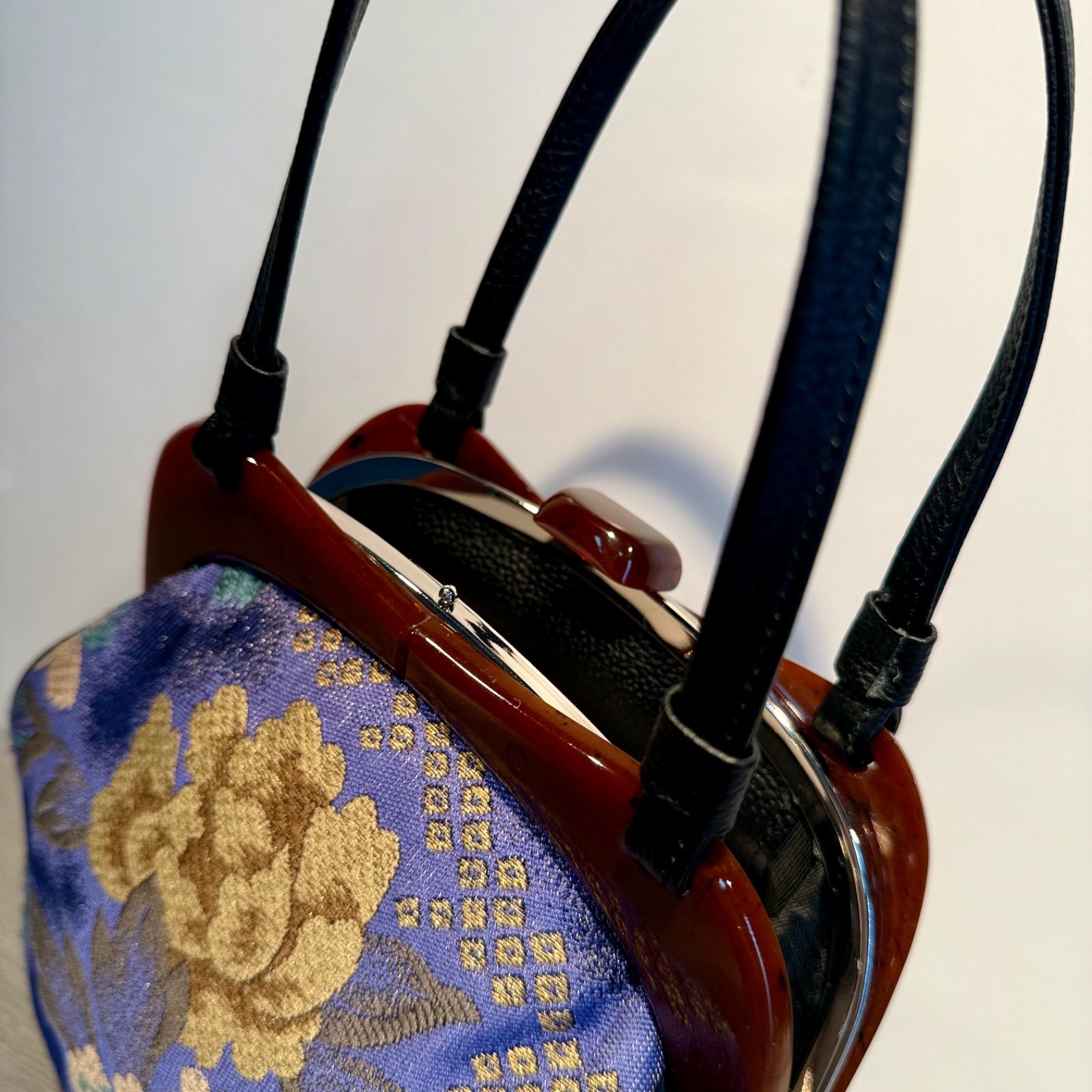 べっ甲くし形 本皮取手バック