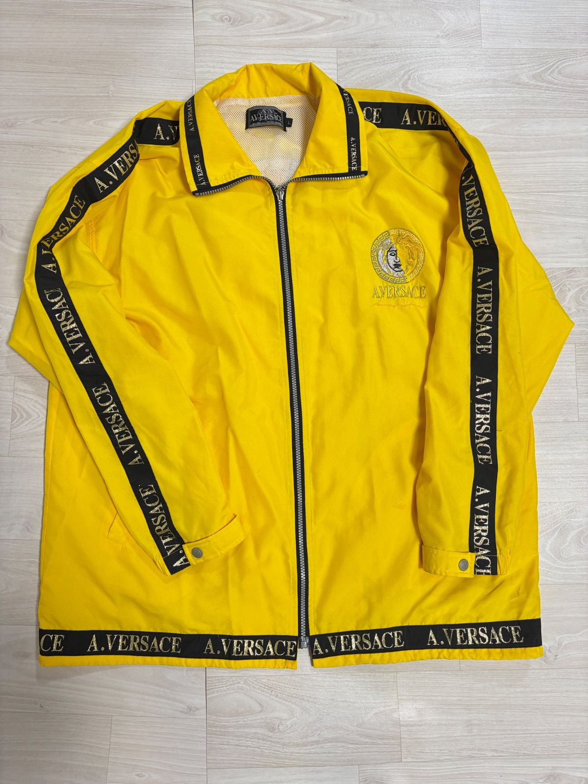 A.VERSACE ヴェルサーチ ジャージ ナイロン ジャケット 黄色