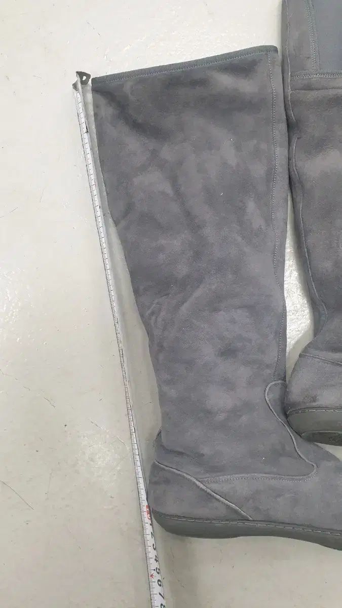 シープスキンスウェード ロングブーツ