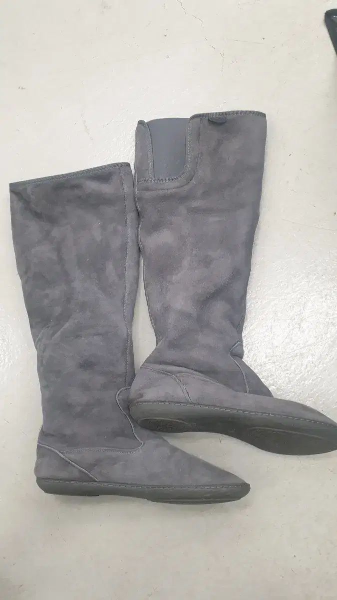 シープスキンスウェード