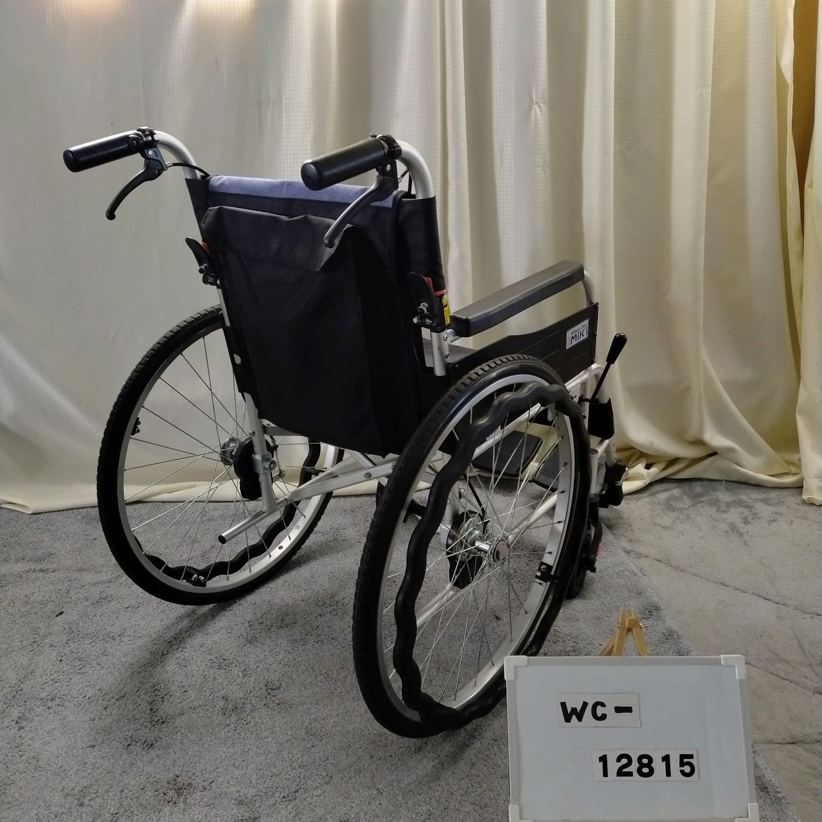 WC-12815 MiKi ミキ ジターン JTN-1 S-16 ノーパンクタイヤ 自走型 自走式 車椅子 車イス 車いす 洗浄 消毒済 介護用品