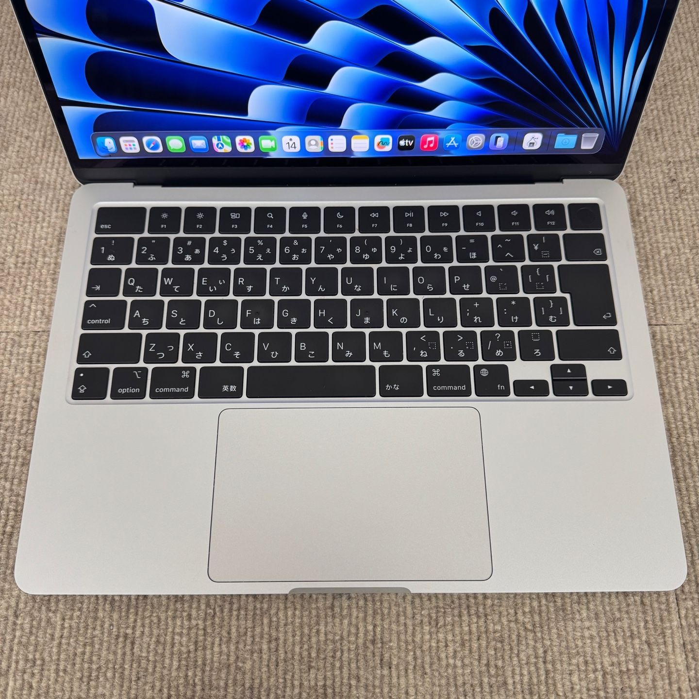 Apple MacBook Air 13 2025 A 2681 M 2 RAM 16 GB SSD 512 シルバー 充放電回数 121 MC 089