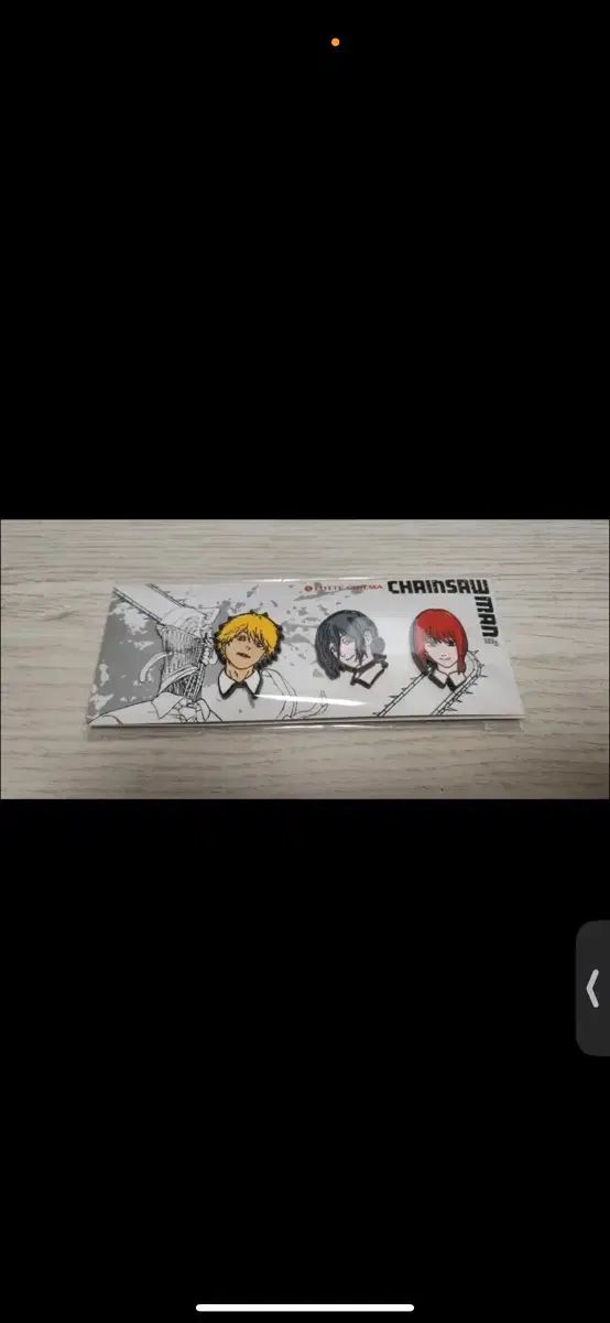 チェンソーマン LOTTE CINEMA 韓国映画館 メタルバッジ メタルキーホルダー