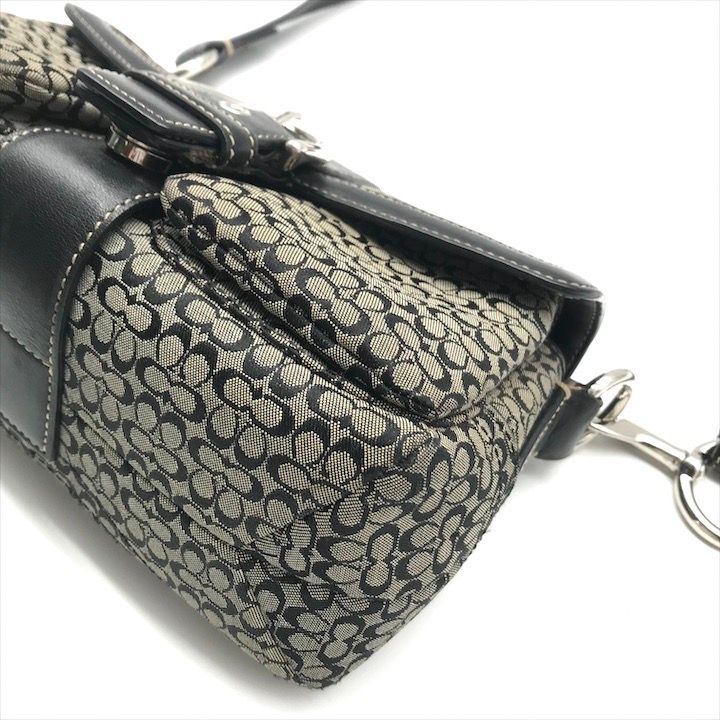 シグネチャー キャンバス