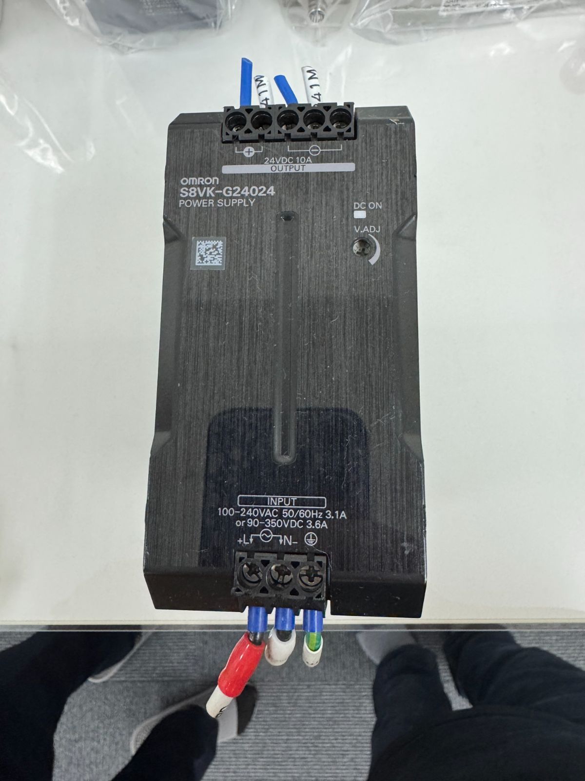 オムロン Omron スイッチング パワーサプライ S8VK-G24024