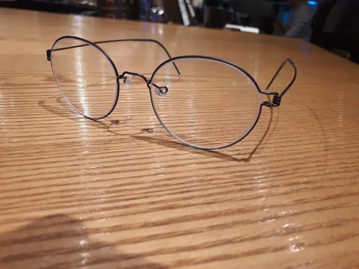 LINDBERG リンドバーグ パント ブラック チタン メガネ