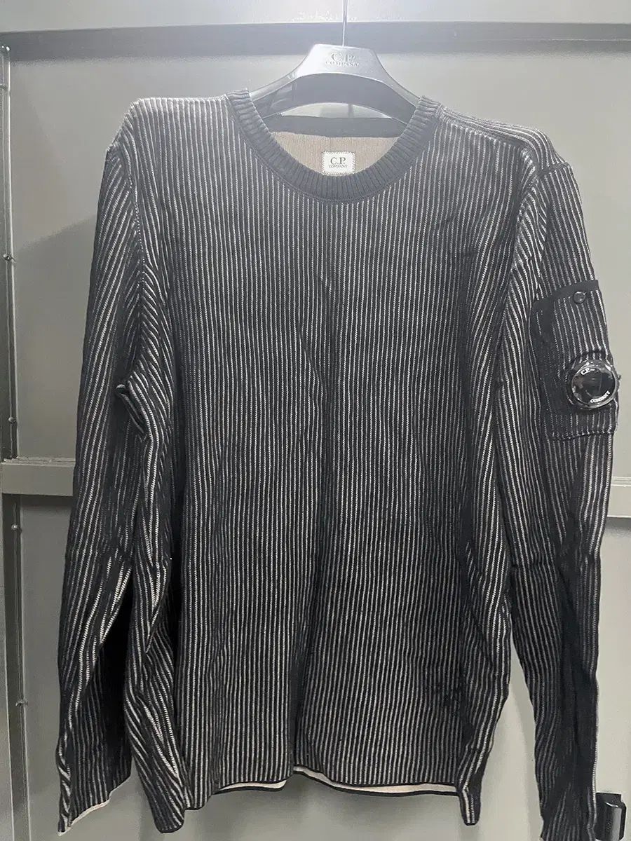 C.P. COMPANY シーピーカンパニー ニット 56