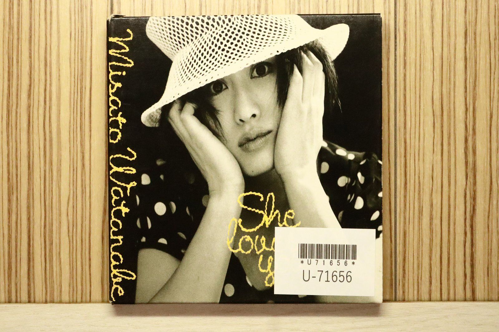 国内盤CD☆渡辺美里/MISATO WATANABE□ She loves you 【ESCB1601