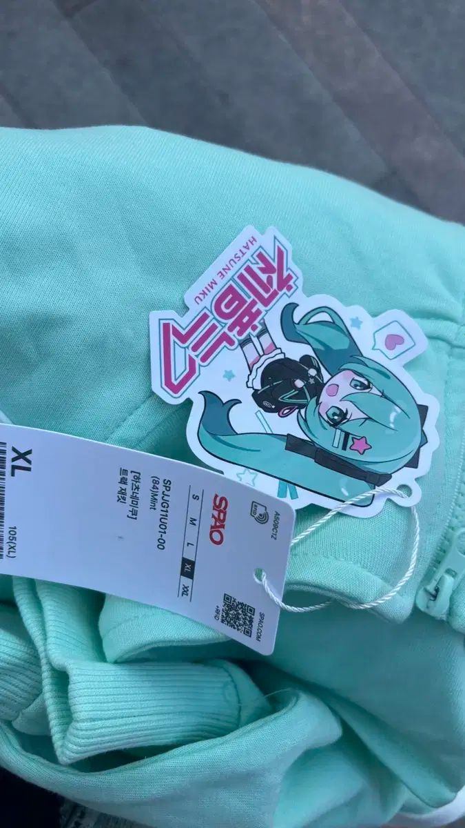 SPAO 初音ミク コラボ ミント XL ジャージ