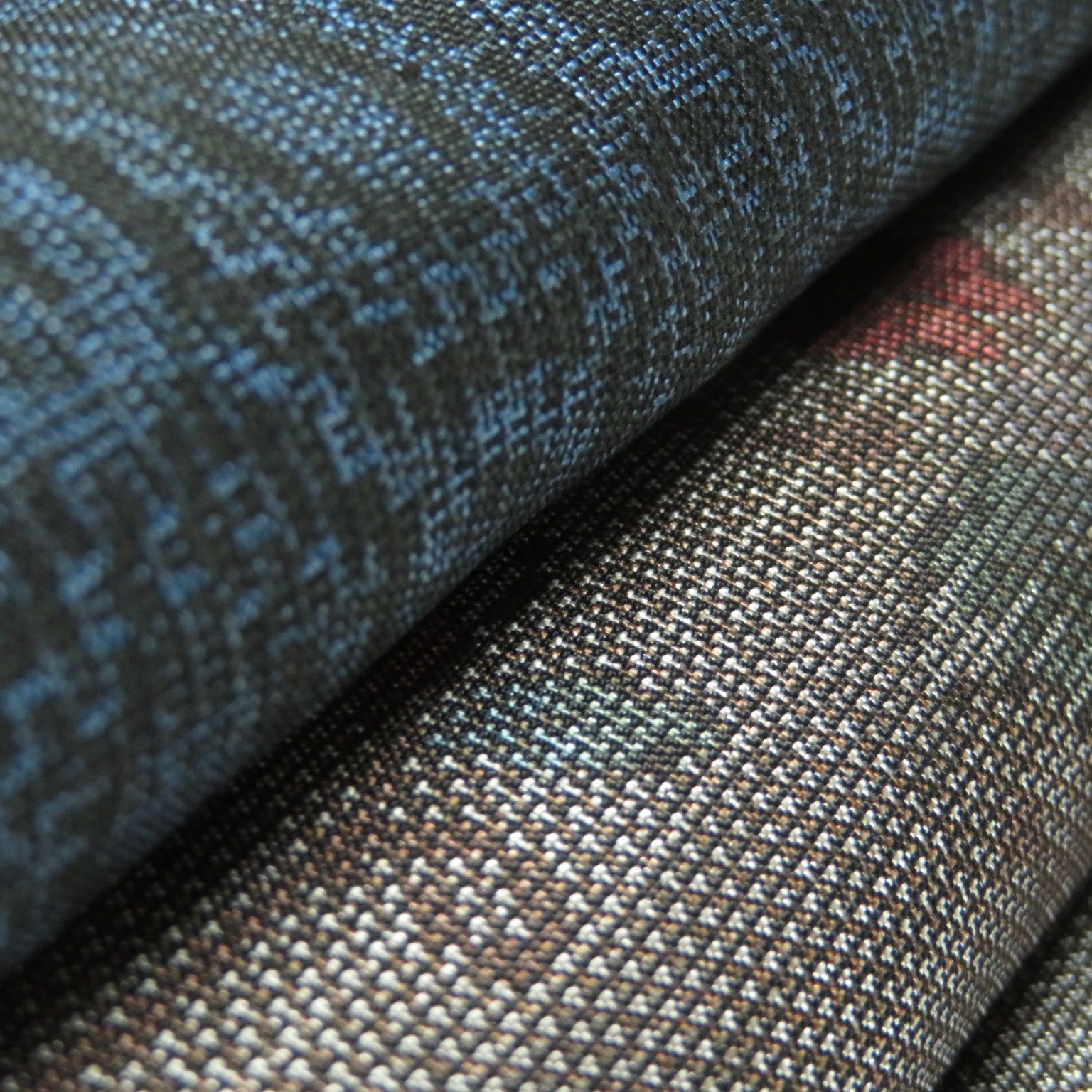 N 11 着物 正絹 大島紬 ５点 イチゴの大島