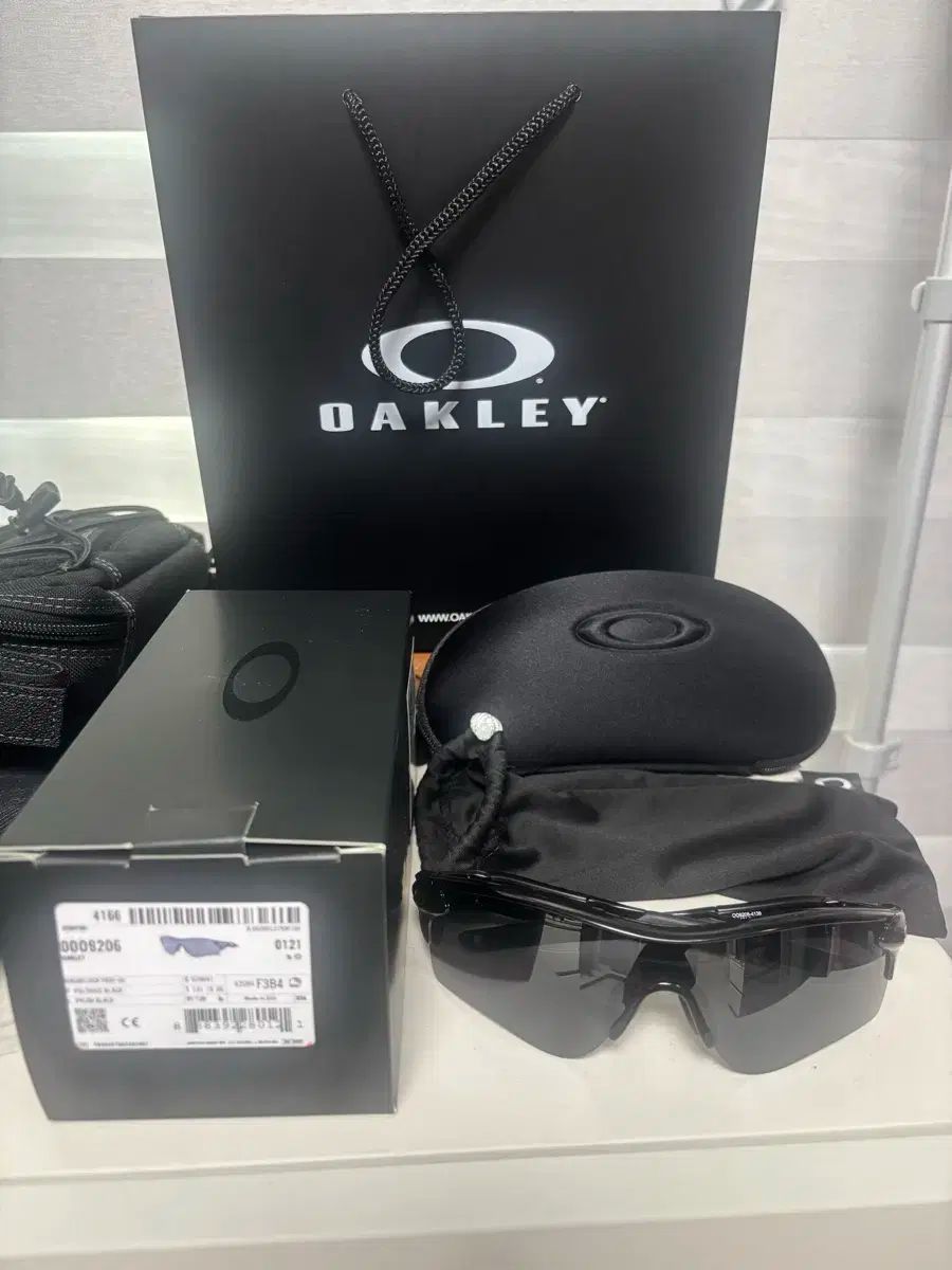 オークリー レーダーロックパス ブラック