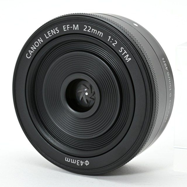 Canon EF-M22mm F2 STM| 上 |薄型パンケーキレンズ|明るいF2×高画質|レンズフィルター フード付き