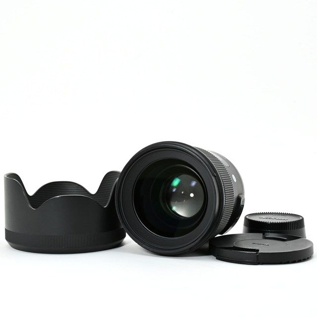 並品 SIGMA シグマ Art 50 mm F 1 4 DG HSM ニコン用 大口径標準単焦点 距離計窓ヒビ 内部 小ゴミ混入 外装スレあり フード付属